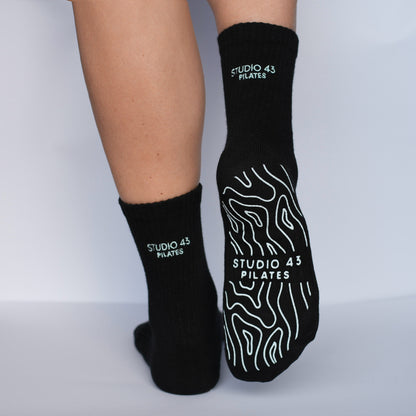 MUSTAD PILATESE SOKID